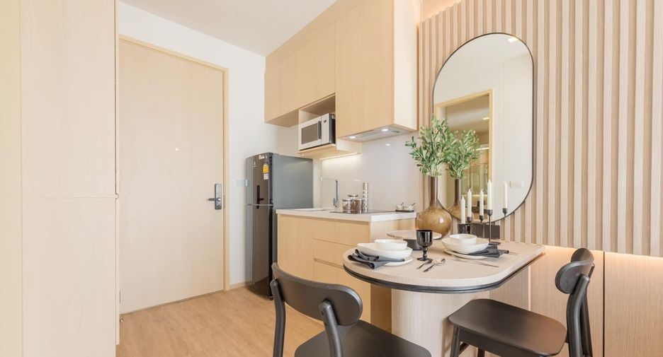 For rent 1 bed condo in Watthana, Bangkok