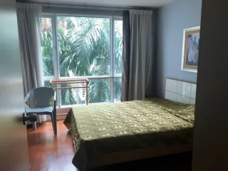 For rent 2 bedrooms condo in Khlong Toei, Bangkok