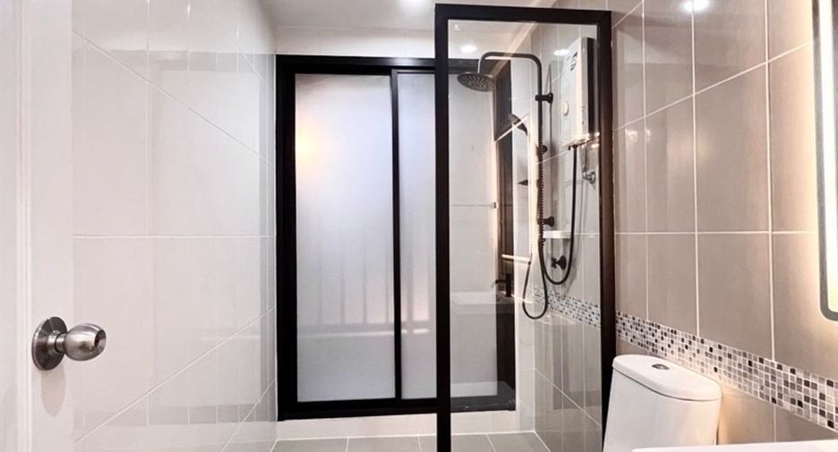 For sale 1 bed condo in Suan Luang, Bangkok