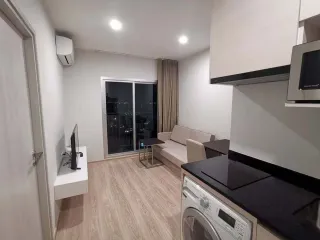 For rent 1 bed condo in Huai Khwang, Bangkok