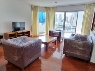 Apartamento en alquiler de 3 habitaciones en Sathon, Bangkok
