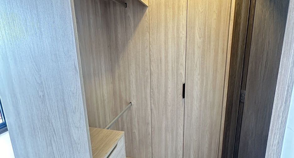 Wohnung zum Kauf mit Studio in Bang Na, Bangkok