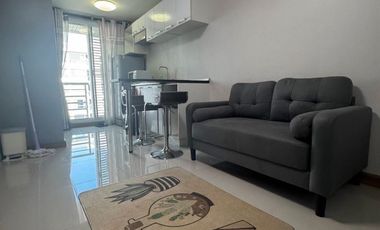 Condo en alquiler de 1 habitaciones en Phra Khanong, Bangkok