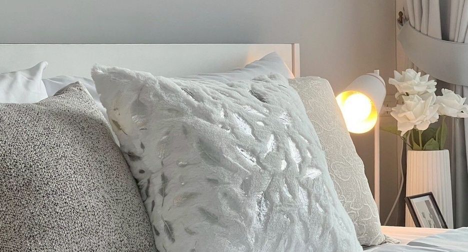 For rent studio condo in Bang Phlat, Bangkok