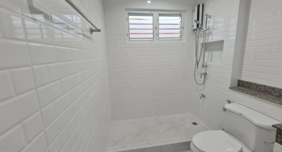 For rent 3 bedrooms house in Bang Phli, Samut Prakan