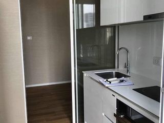 Продажа 1 кровать кондо в Чатучак, Бангкок