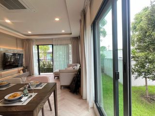 Casa en alquiler de 4 habitaciones en Bang Phli, Samut Prakan