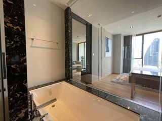 Condo en alquiler de 1 habitaciones en Khlong Toei, Bangkok