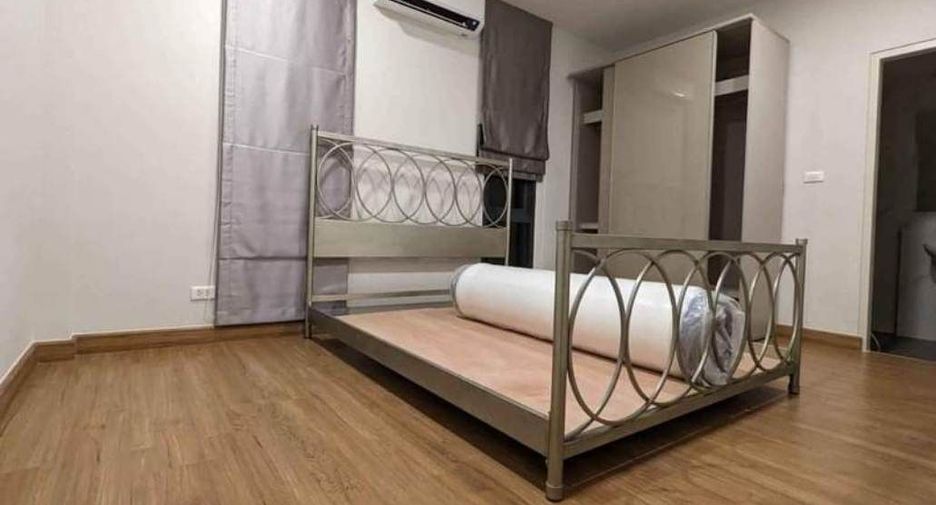 À louer 4 chambres maison à Bang Phli, Samut Prakan