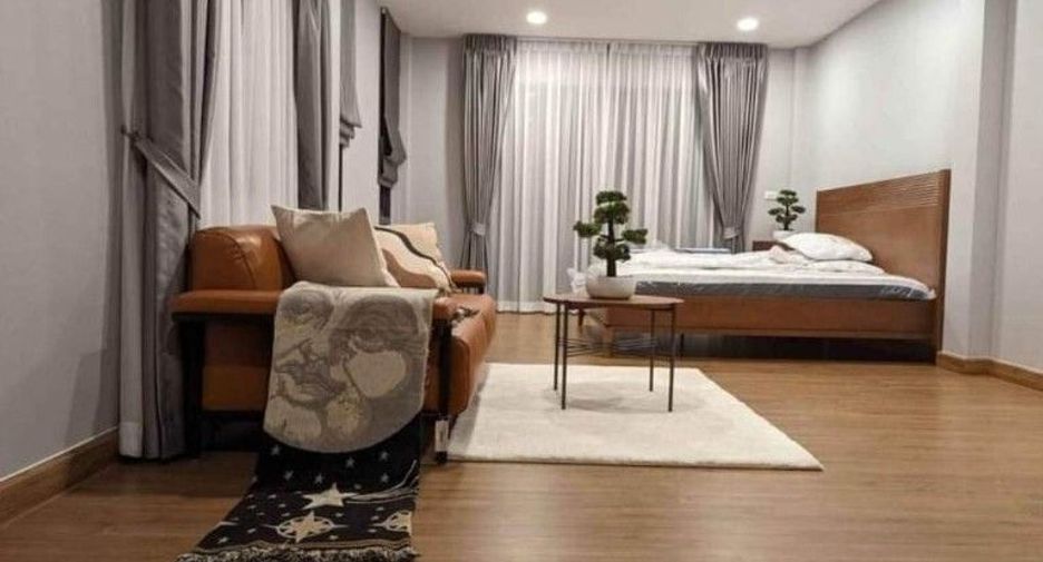 À louer 4 chambres maison à Bang Phli, Samut Prakan