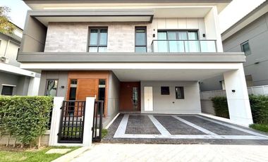 For rent 4 bedrooms house in Bang Phli, Samut Prakan