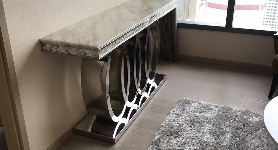 For rent 1 bed condo in Watthana, Bangkok