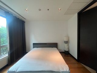 For sale 2 bedrooms condo in Yan Nawa, Bangkok