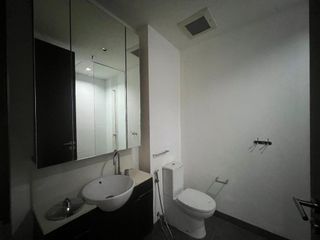 For sale 2 bedrooms condo in Yan Nawa, Bangkok