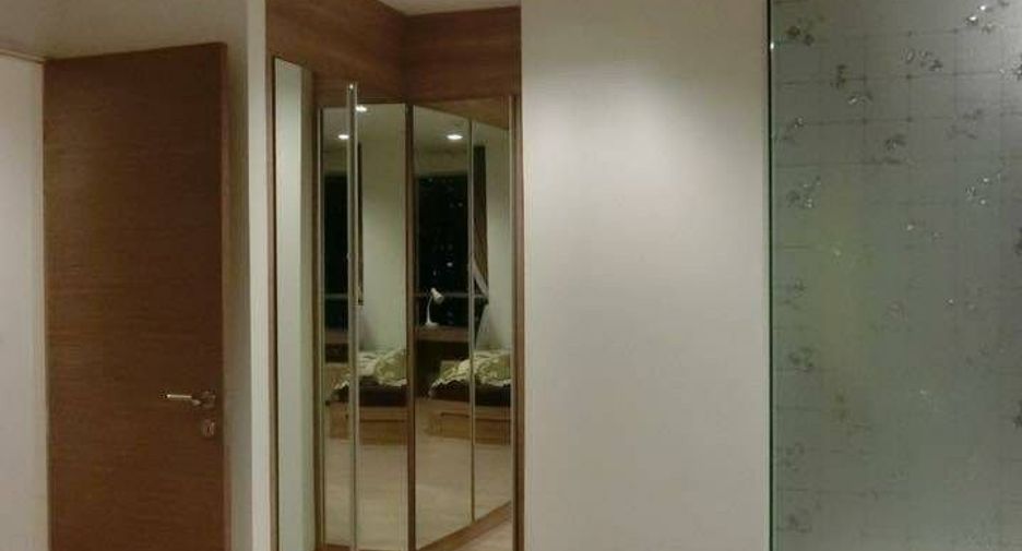 For sale 2 bedrooms condo in Phaya Thai, Bangkok