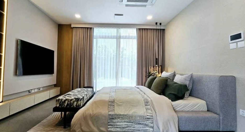Haus zur Miete mit 3 Zimmer in Saphan Sung, Bangkok