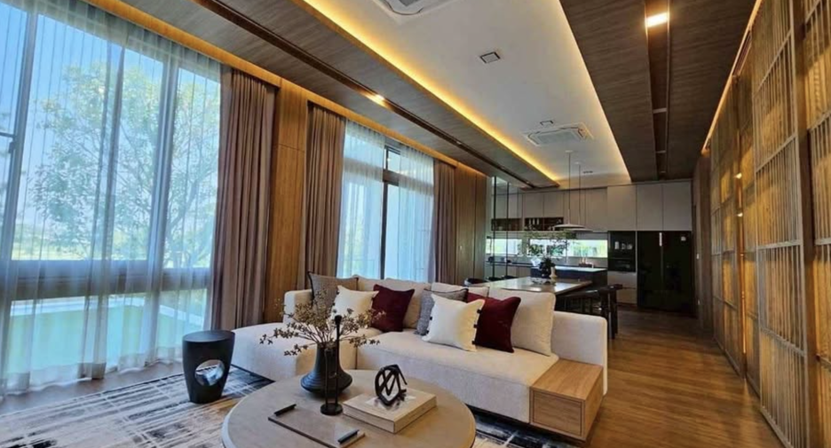 Haus zur Miete mit 3 Zimmer in Saphan Sung, Bangkok
