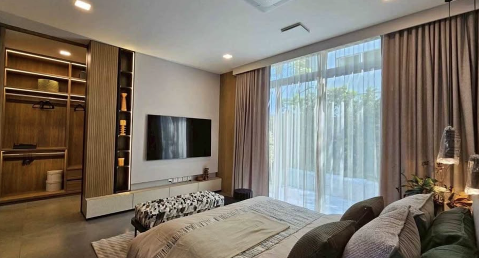 Haus zur Miete mit 3 Zimmer in Saphan Sung, Bangkok