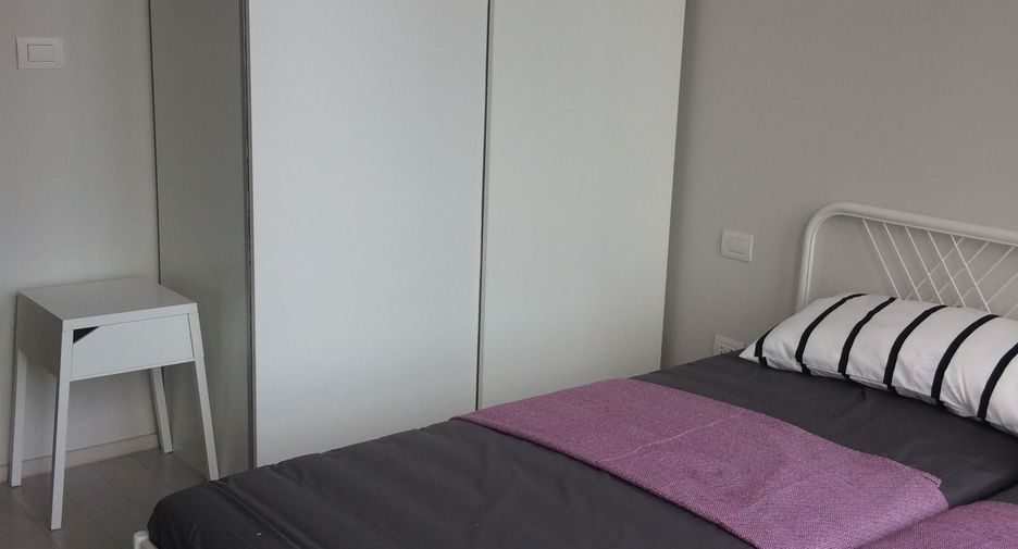 Wohnung zur Miete mit 2 Zimmer in Pathum Wan, Bangkok