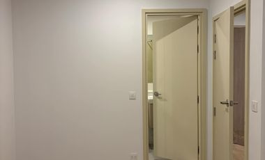For sale 1 Beds condo in Khlong Toei, Bangkok