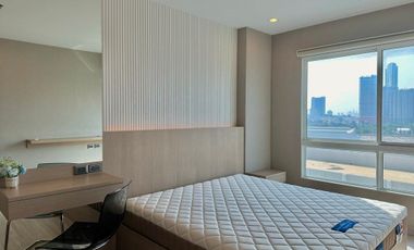 Condo en alquiler de 1 habitaciones en Huai Khwang, Bangkok
