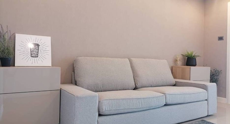 For rent 1 bed condo in Huai Khwang, Bangkok