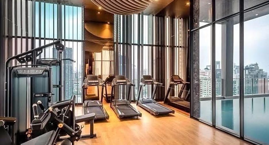 For rent 2 ベッドルーム condo in Watthana, Bangkok