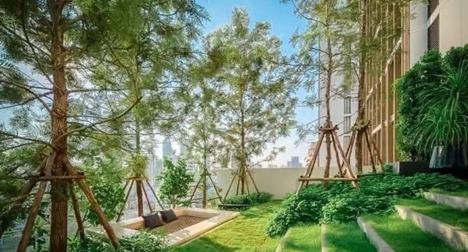 For rent 2 ベッドルーム condo in Watthana, Bangkok
