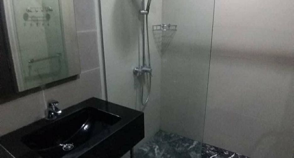 For rent 1 Beds condo in Khlong Toei, Bangkok