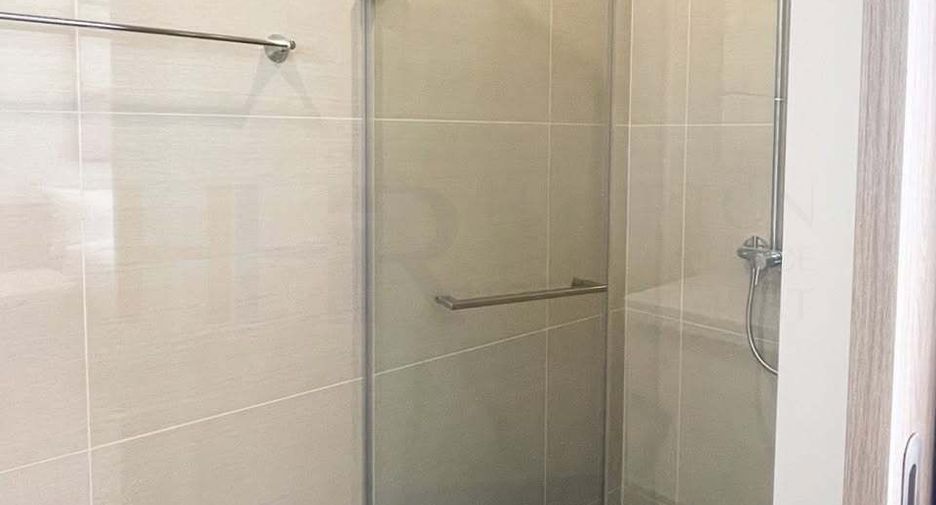 For rent studio condo in Khlong Toei, Bangkok