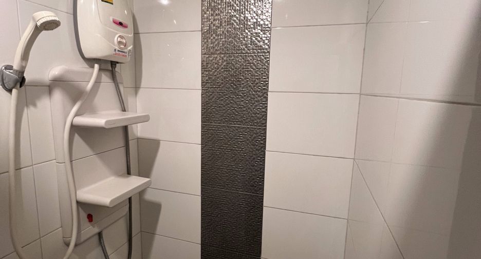 Продажа 1 кровать кондо в Кхлонг Тоеи, Бангкок