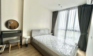 À louer 1 chambre condo à Huai Khwang, Bangkok