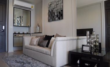 Condo en alquiler de 1 habitaciones en Khlong Toei, Bangkok