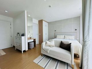 For rent studio condo in Khlong Toei, Bangkok