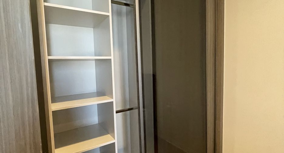 Wohnung zur Miete mit 1 Zimmer in Sathon, Bangkok
