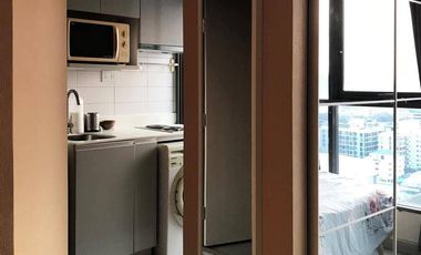 For sale studio condo in Phra Khanong, Bangkok