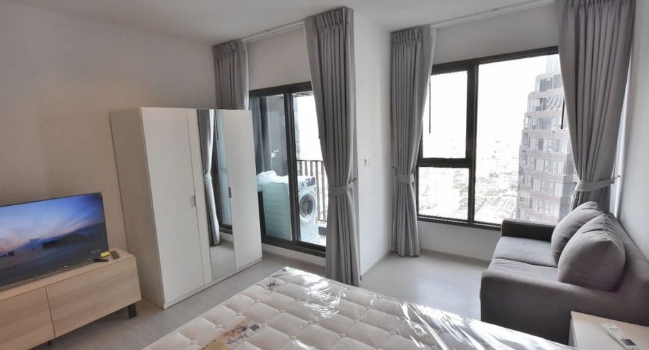Condo en alquiler de estudio en Huai Khwang, Bangkok