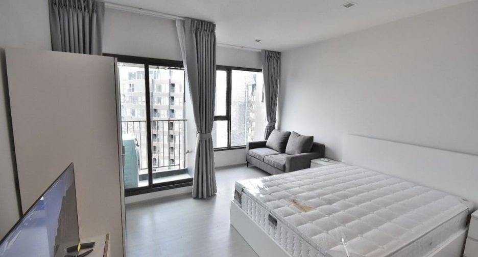 Condo en alquiler de estudio en Huai Khwang, Bangkok