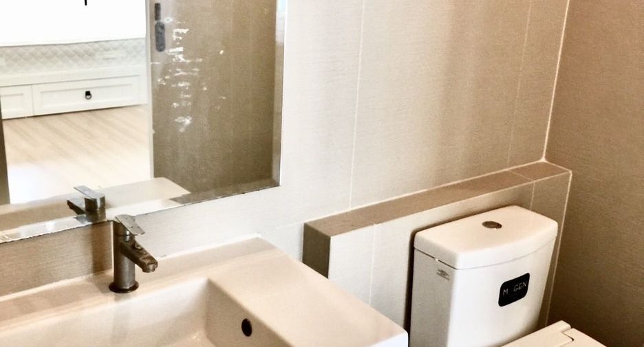 For sale 1 Beds condo in Wang Thonglang, Bangkok