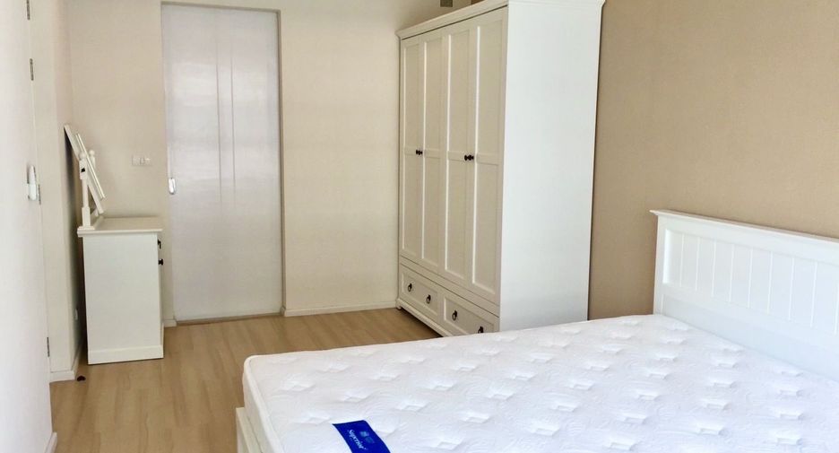 For sale 1 Beds condo in Wang Thonglang, Bangkok