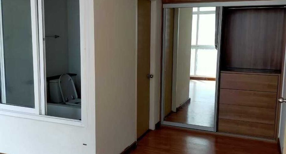 For sale 1 bed condo in Bang Na, Bangkok