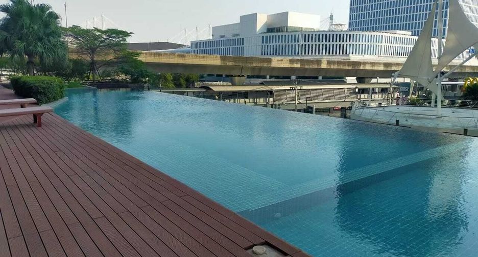 For sale 1 bed condo in Bang Na, Bangkok