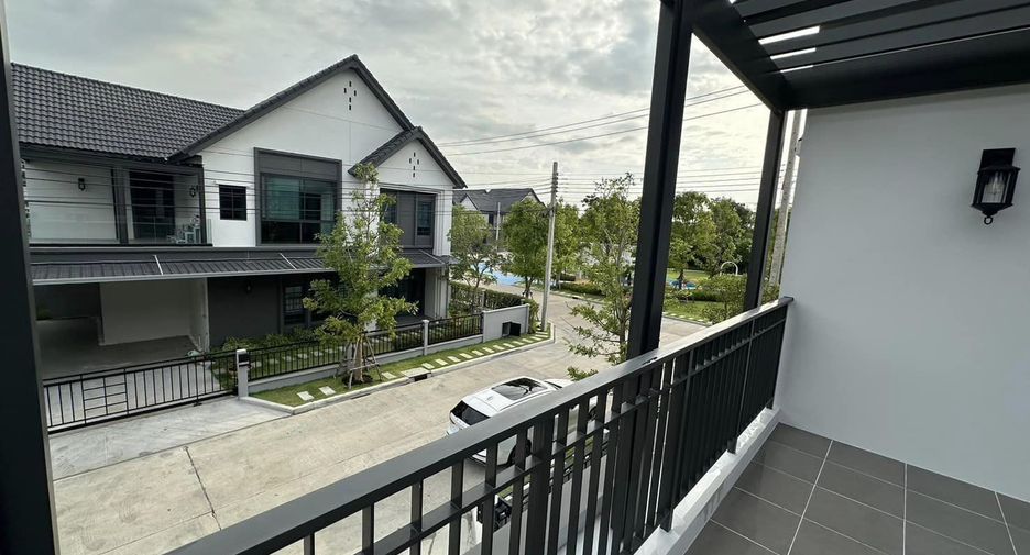 À louer 4 chambres maison à Bang Phli, Samut Prakan