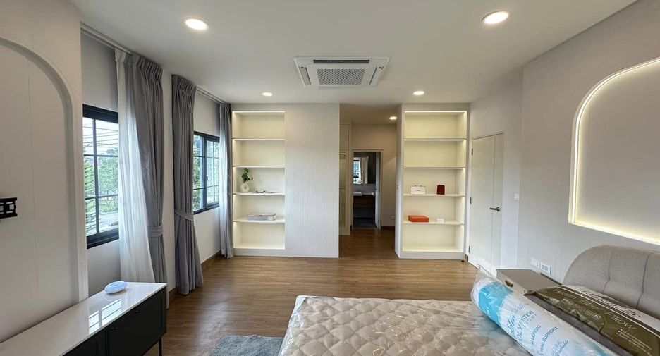 À louer 4 chambres maison à Bang Phli, Samut Prakan
