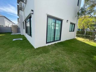 Haus zur Miete mit 3 Zimmer in Bang Phli, Samut Prakan