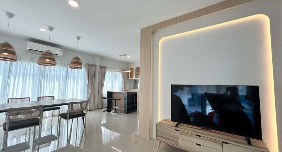 For rent 3 ベッドルーム house in Bang Phli, Samut Prakan