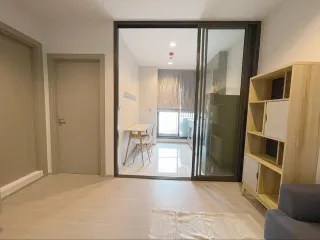 For rent 1 bed condo in Huai Khwang, Bangkok