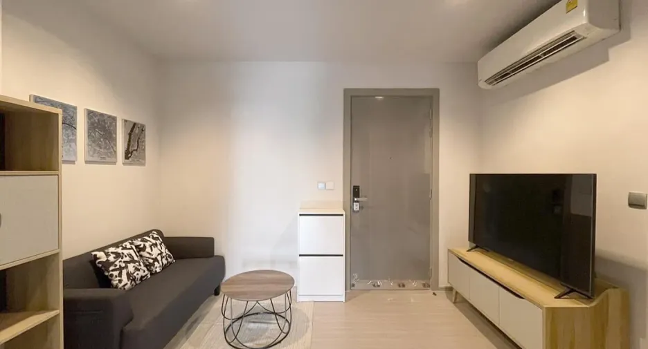 Wohnung zur Miete mit 1 Zimmer in Huai Khwang, Bangkok