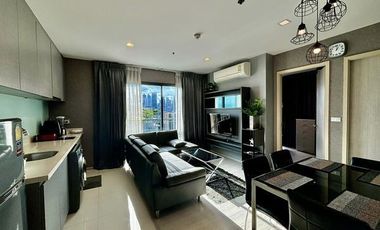 Condo en alquiler de 1 habitaciones en Khlong Toei, Bangkok