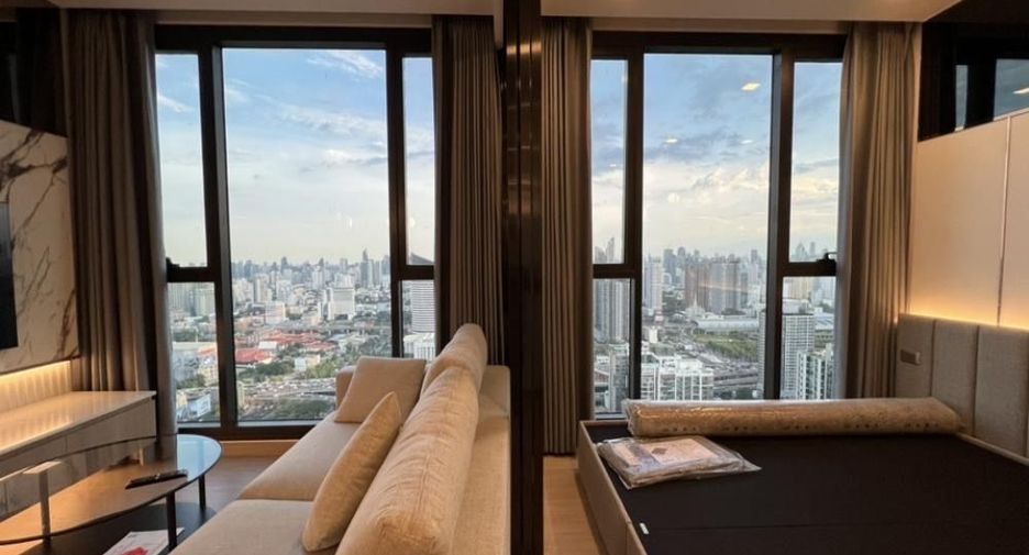 For rent 1 bed condo in Huai Khwang, Bangkok